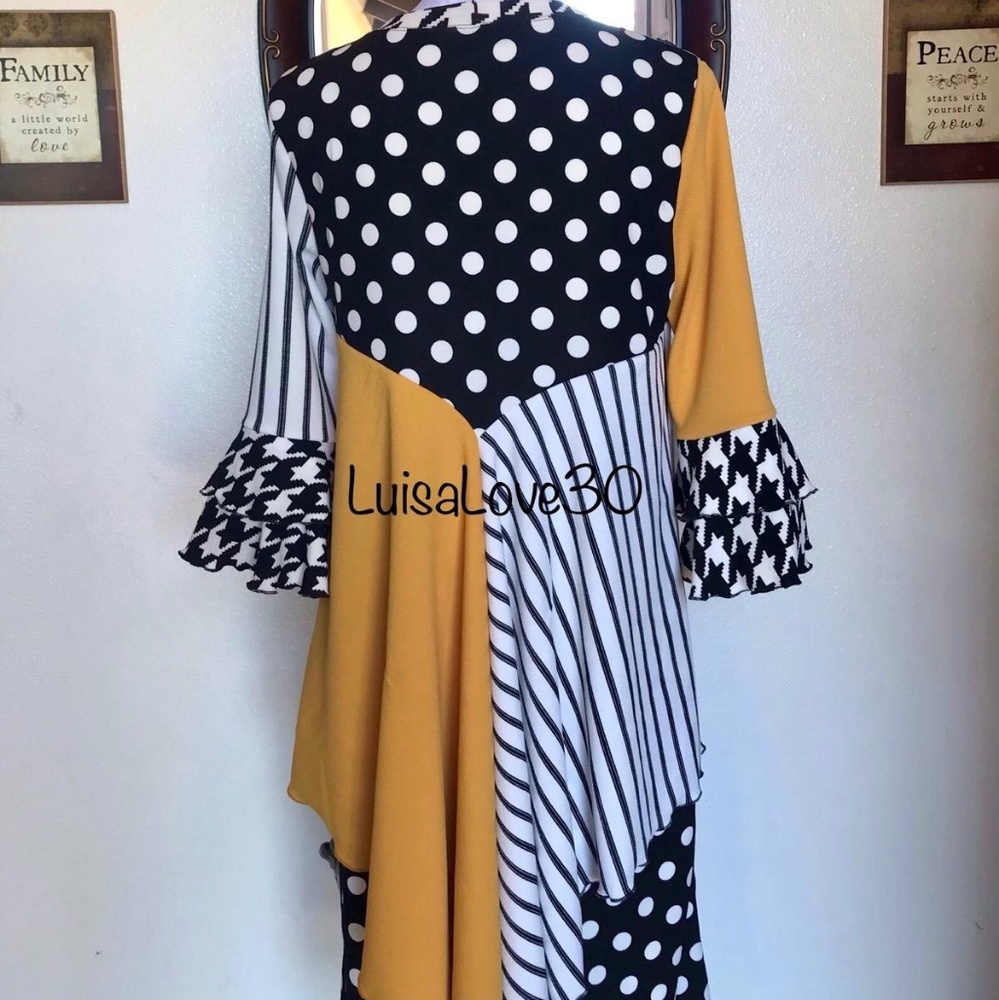 ●SOLD●Unique patchwork Tunic - Picture 3 of 5